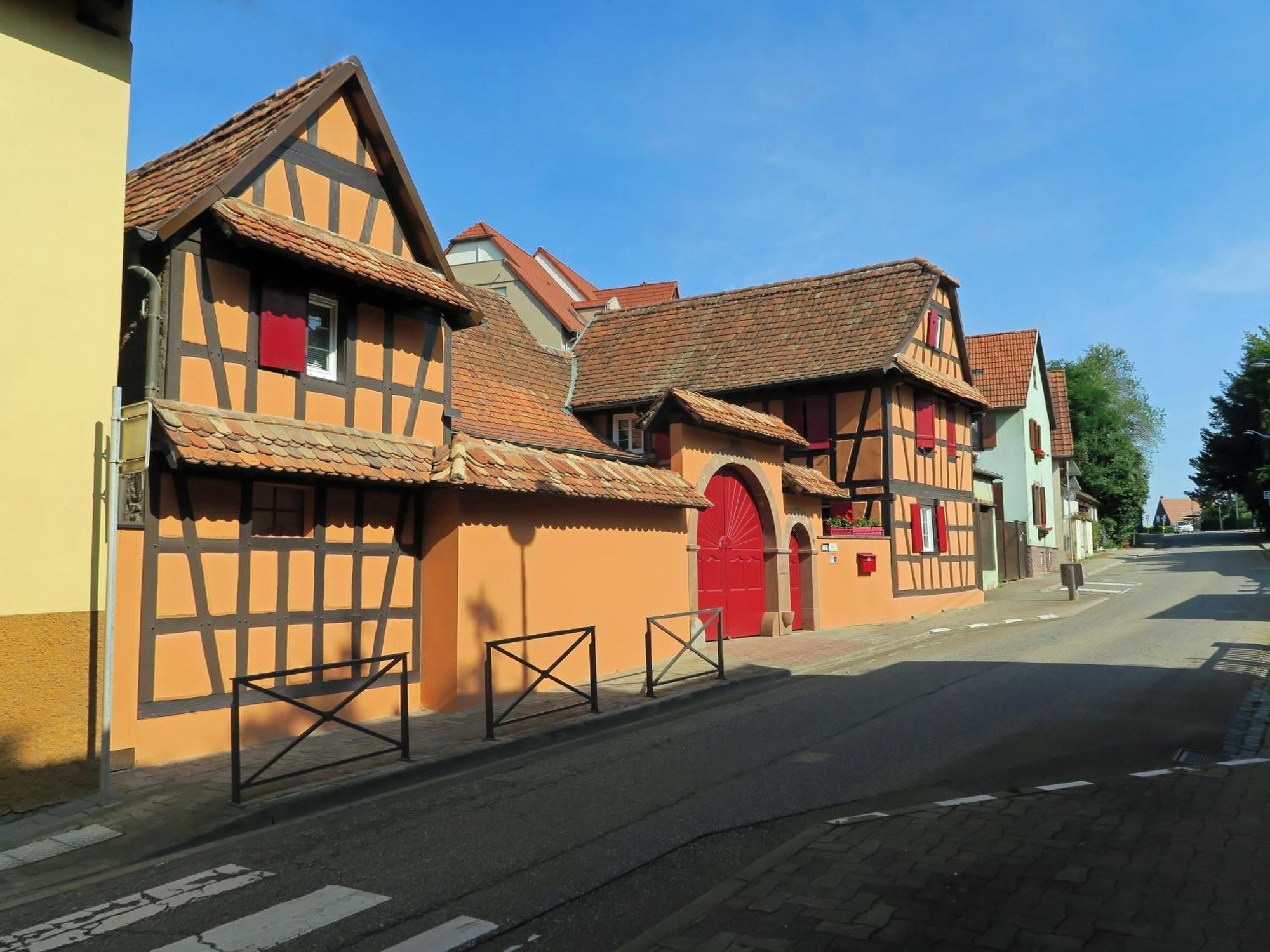 フェンデンハイム La Cour Des Amis Bed & Breakfast エクステリア 写真