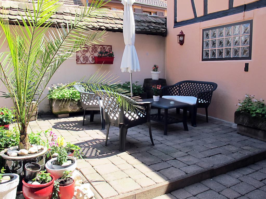 フェンデンハイム La Cour Des Amis Bed & Breakfast エクステリア 写真